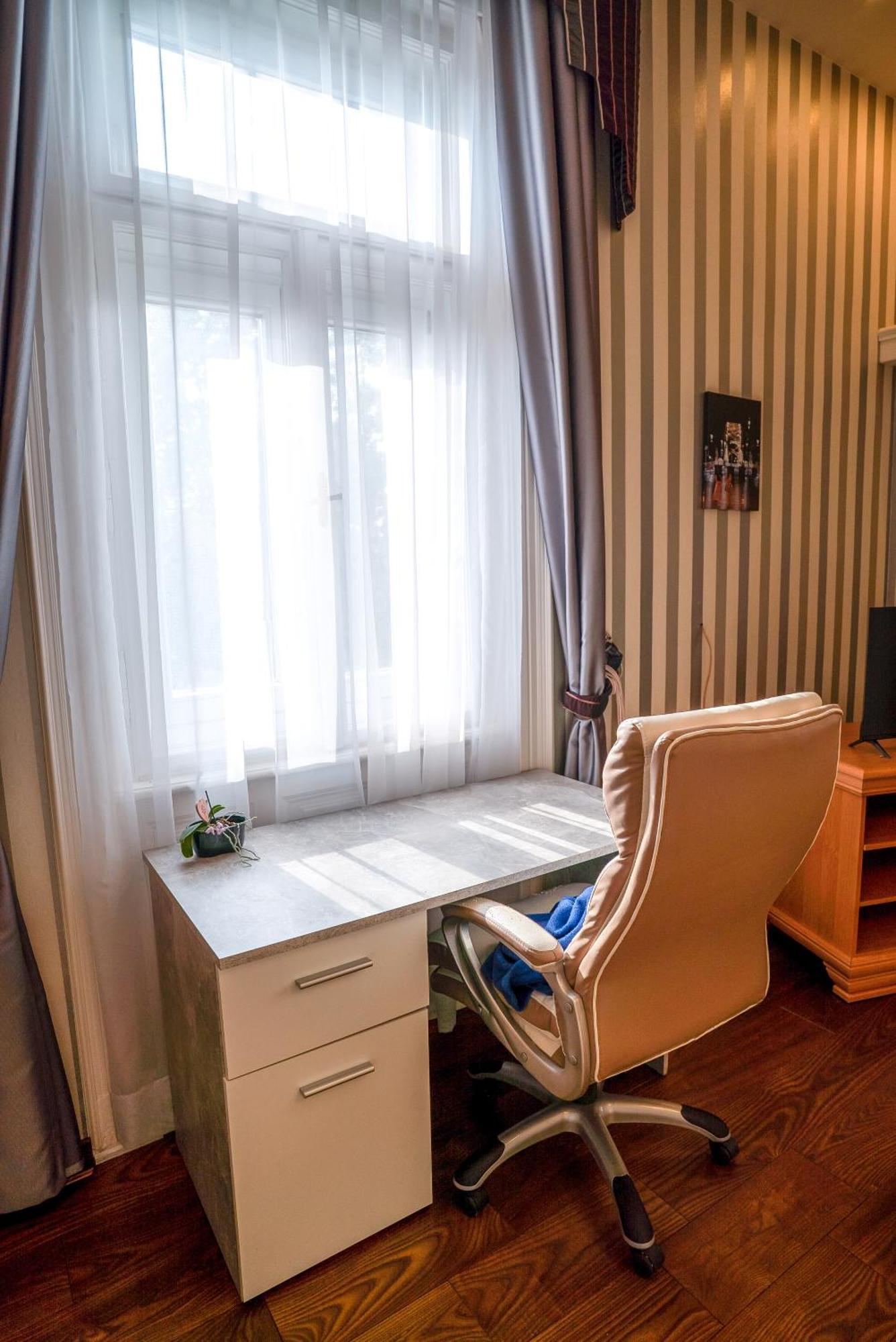 Residence Oasis Gyor Ngoại thất bức ảnh