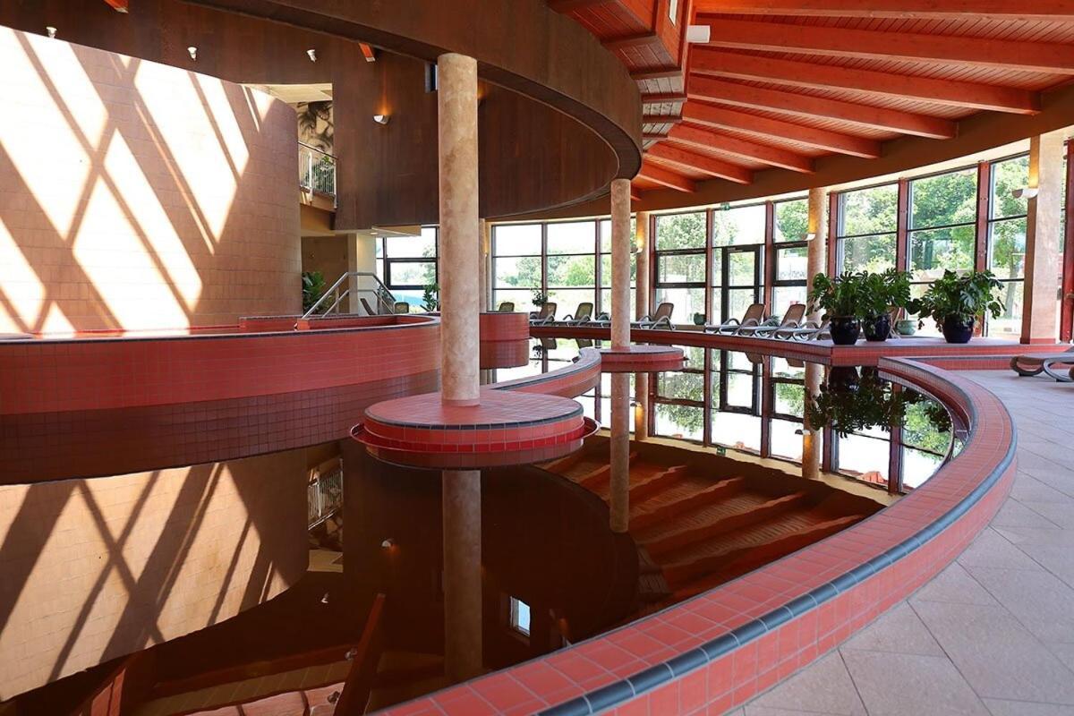 Residence Oasis Gyor Ngoại thất bức ảnh